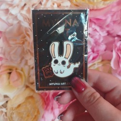 Pins Boonny