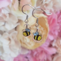 Mini boucles d'oreilles...